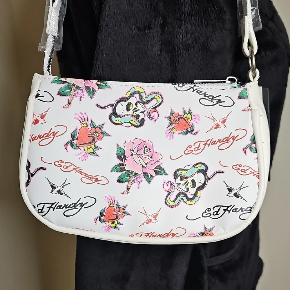 NWT Ed Hardy Tattoo-Styled White Mini Shoulder Bag Skulls, Roses, Hearts - Picture 7 of 11